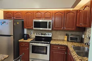 112 Lake Emerald Dr, Oakland Park, FL 33309 - Photo 8