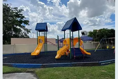 [Address not provided], Hollywood, FL 33021 - Photo 24