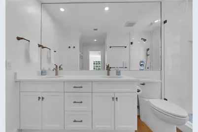 6299  Bay Club Dr, Unit #4, Fort Lauderdale, FL 33308 - Photo 16