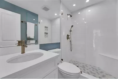 6299  Bay Club Dr, Unit #4, Fort Lauderdale, FL 33308 - Photo 10