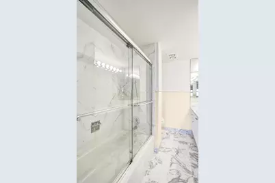 111 N Pompano Beach Blvd, Unit #1702, Pompano Beach, FL 33062 - Photo 24