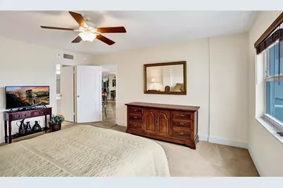 111 N Pompano Beach Blvd, Unit #1702, Pompano Beach, FL 33062 - Photo 22