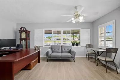 9407 NW 70th Pl, Tamarac, FL 33321 - Photo 14