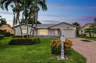 9407 NW 70th Pl, Tamarac, FL 33321 - Photo 4