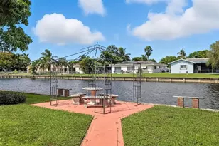 9407 NW 70th Pl, Tamarac, FL 33321 - Photo 36