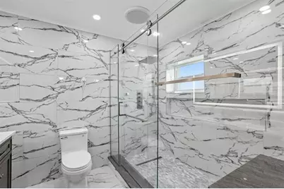 9407 NW 70th Pl, Tamarac, FL 33321 - Photo 24