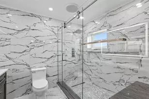 9407 NW 70th Pl, Tamarac, FL 33321 - Photo 24