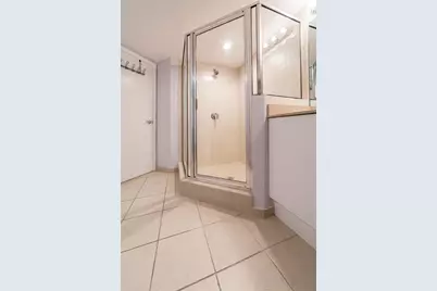 16699  Collins Ave, Unit #4201, Sunny Isles Beach, FL 33160 - Photo 38