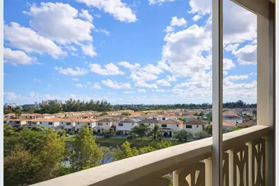 800 NE 195th St, Unit #606, Miami, FL 33179 - Photo 4