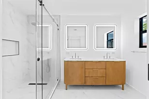 20500 Highland Lakes Blvd, Miami, FL 33179 - Photo 22