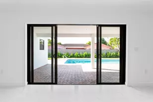 20500 Highland Lakes Blvd, Miami, FL 33179 - Photo 16