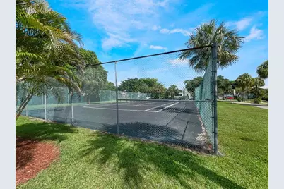 8921 NW 28th Dr, Unit #B, Coral Springs, FL 33065 - Photo 10