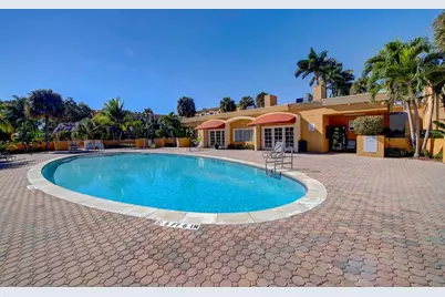 18111 NW 68th Ave, Unit #I210, Hialeah, FL 33015 - Photo 20