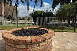 1919 S Club Dr, Wellington, FL 33414 - Photo 4