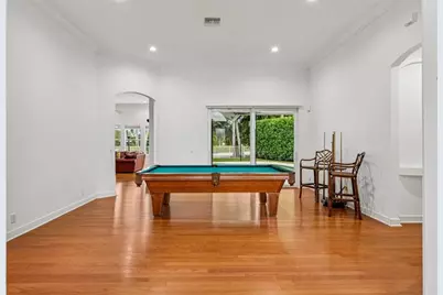 1919 S Club Dr, Wellington, FL 33414 - Photo 14