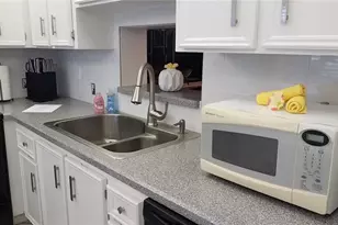 121 SE 3rd Ave, Dania Beach, FL 33004 - Photo 4