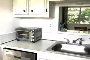 5003 NW 35th St, Lauderdale Lakes, FL 33319 - Photo 6