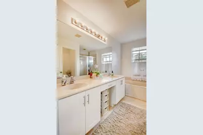 5407  Wellcraft Dr, Greenacres, FL 33463 - Photo 18