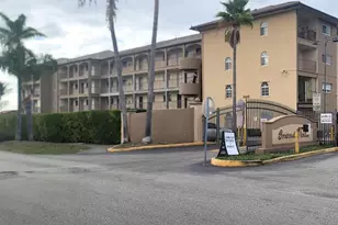 8851 NW 119th St Unit, Hialeah Gardens, FL 33018 - Photo 36