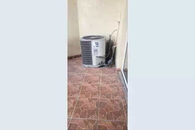 8851 NW 119th St, Unit #4308, Hialeah Gardens, FL 33018 - Photo 30