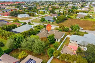 1322 NE Van Loon Ln, Cape Coral, FL 33909 - Photo 4