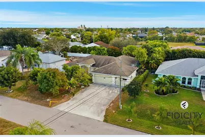 1322 NE Van Loon Ln, Cape Coral, FL 33909 - Photo 2