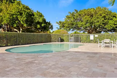 21300  Waycross Dr, Boca Raton, FL 33428 - Photo 60