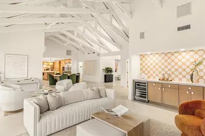 4877  Pineview Circle, Delray Beach, FL 33445 - Photo 8