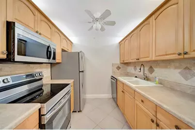 300 SW 134th Way, Unit #204E, Pembroke Pines, FL 33027 - Photo 26