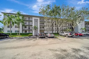 300 SW 134th Way, Pembroke Pines, FL 33027 - Photo 18