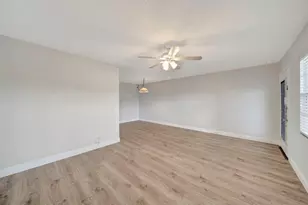 300 SW 134th Way, Pembroke Pines, FL 33027 - Photo 20