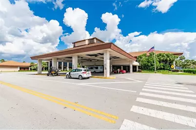 300 SW 134th Way, Unit #204E, Pembroke Pines, FL 33027 - Photo 8