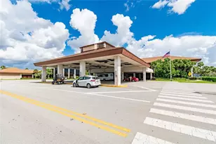 300 SW 134th Way, Pembroke Pines, FL 33027 - Photo 8