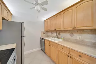 300 SW 134th Way, Pembroke Pines, FL 33027 - Photo 28
