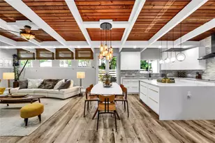 2008 Coral Gardens Dr, Wilton Manors, FL 33306 - Photo 12