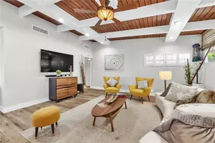 2008 Coral Gardens Dr, Wilton Manors, FL 33306 - Photo 14