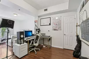 533 NE 3rd Ave, Fort Lauderdale, FL 33301 - Photo 6