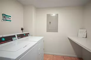 3212 NE 12th St, Pompano Beach, FL 33062 - Photo 16