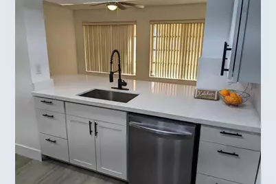 4906 NW 53rd Ct, Tamarac, FL 33319 - Photo 12