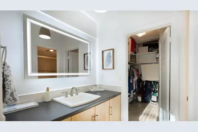 6060 S Falls Circle Dr, Unit #412, Lauderhill, FL 33319 - Photo 18