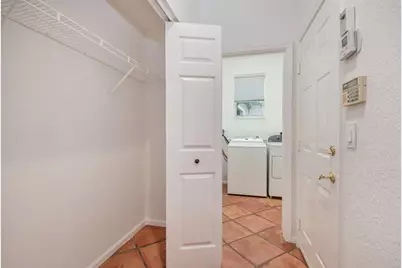 2466  Bay Isle Ct, Unit #2466, Weston, FL 33327 - Photo 30