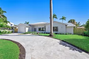 1240 NE 27th Way, Pompano Beach, FL 33062 - Photo 2