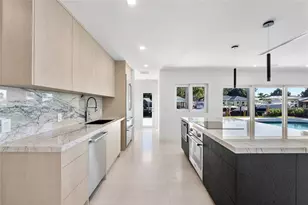 1240 NE 27th Way, Pompano Beach, FL 33062 - Photo 12