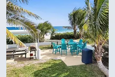 201  Mallard Dr, Boynton Beach, FL 33435 - Photo 10