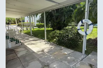 201  Mallard Dr, Boynton Beach, FL 33435 - Photo 24