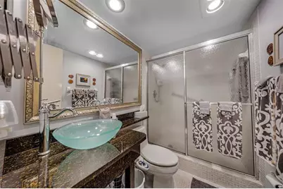 3980  Oaks Clubhouse Dr, Unit #210, Pompano Beach, FL 33069 - Photo 14