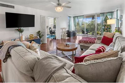 3930  Oaks Clubhouse Dr, Unit #304, Pompano Beach, FL 33069 - Photo 2