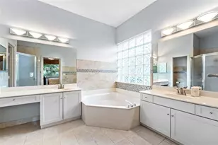 3852 Oak Ridge Cir, Weston, FL 33331 - Photo 26