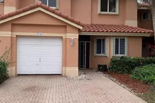 5743 NW 127th Terrace, Coral Springs, FL 33076 - Photo 2