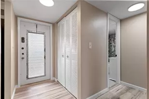 2720 N Pine Island Rd, Sunrise, FL 33322 - Photo 28